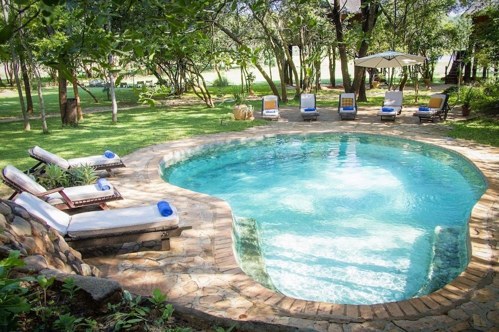 Ivory Lodge Dete Luaran gambar